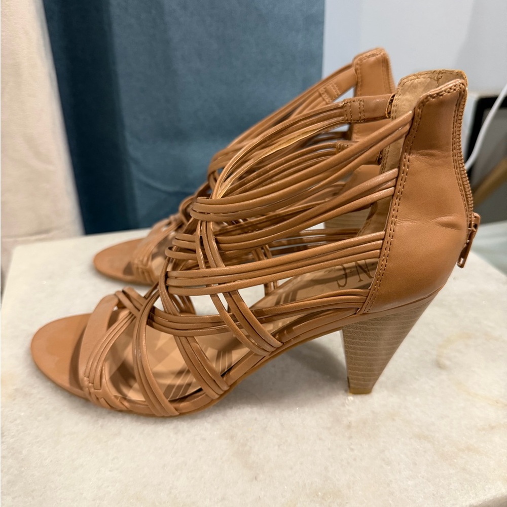 INC Gustavo Elegant Tan camel Strappy Heels sandal Size 8